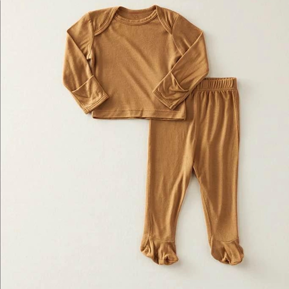 Solly Baby 3-6 Months sleeper sets